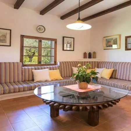 Nord - Typical Majorcan Villa, Private Pool, Bbq, Mediterranean Garden, Petfriendly Villa Pollenca