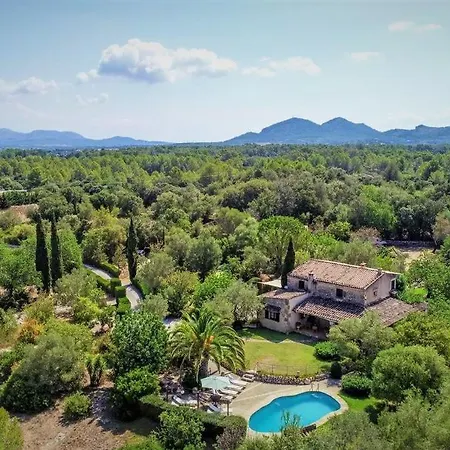 Villa Nord - Typical Majorcan Villa, Private Pool, Bbq, Mediterranean Garden, Petfriendly Pollenca