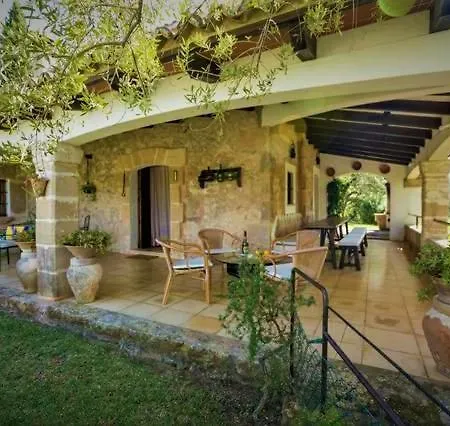 Nord - Typical Majorcan Villa, Private Pool, Bbq, Mediterranean Garden, Petfriendly * Pollenca
