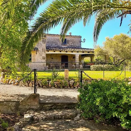 Nord - Typical Majorcan Villa, Private Pool, Bbq, Mediterranean Garden, Petfriendly Villa